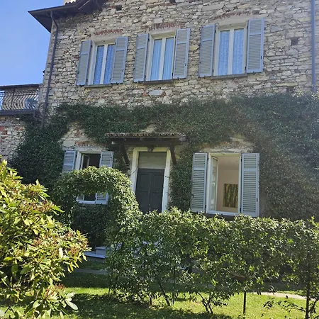Lägenhet Casa Giardino Gravedona
